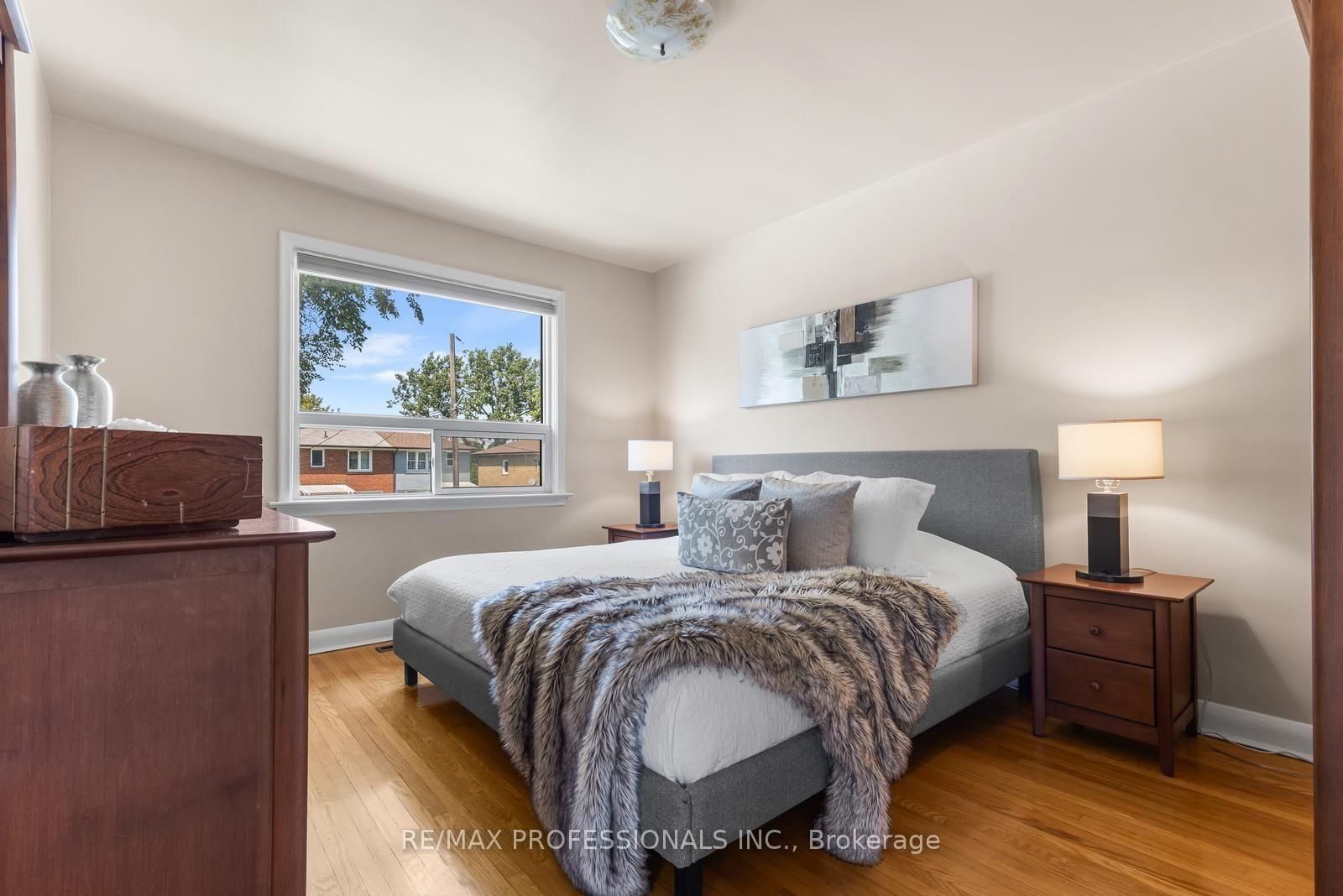 21 Brendwin Road • Toronto, ON photo 19