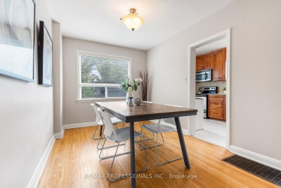 21 Brendwin Road • Toronto, ON photo 9