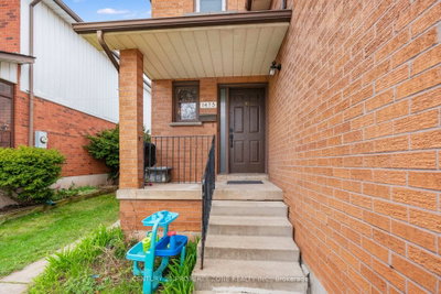 1473 Elm Road • Oakville, ON photo 4