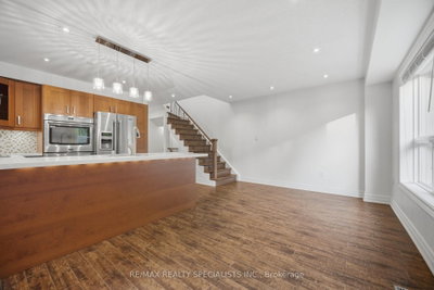 5530 Glen Erin Mississauga,ON L5M 6E8 — Photo 21