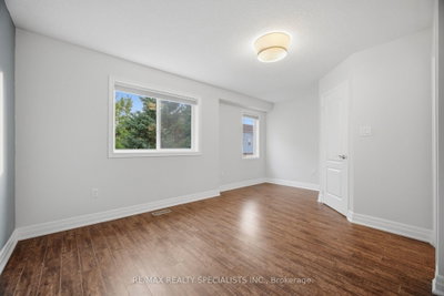 5530 Glen Erin Mississauga,ON L5M 6E8 — Photo 25