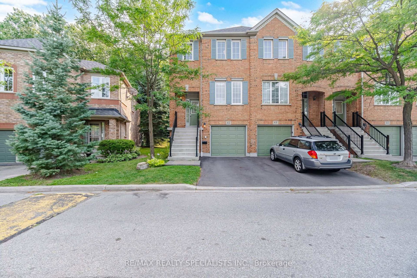 5530 GLEN ERIN Drive • #42 • Mississauga, ON photo 3
