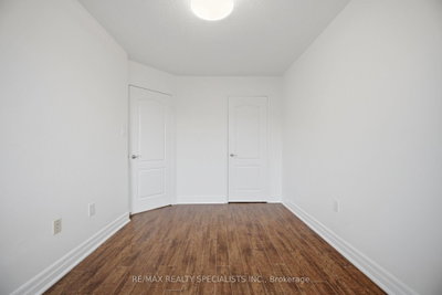 5530 Glen Erin Mississauga,ON L5M 6E8 — Photo 32