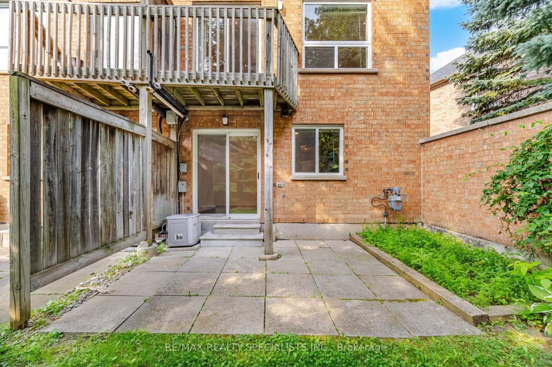 5530 Glen Erin Mississauga,ON L5M 6E8 — Photo 43