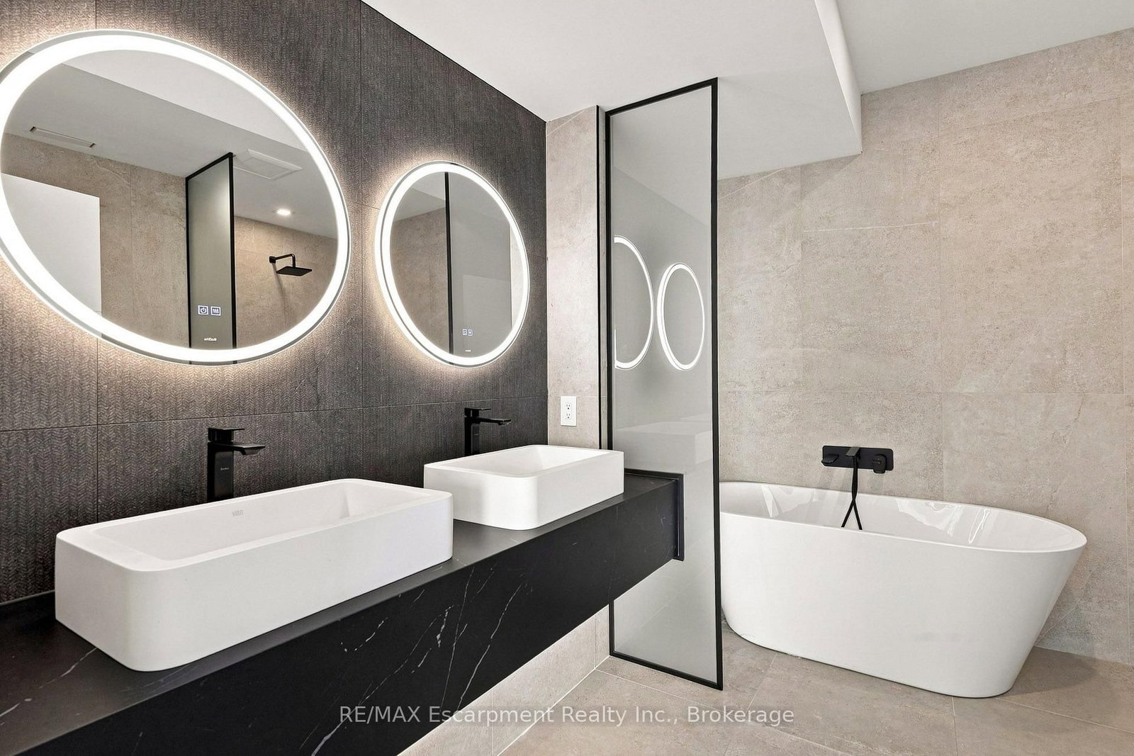 100 Appleby Place • Burlington, ON photo 38