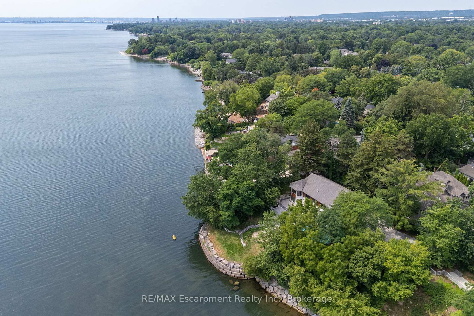 100 Appleby Place • Burlington, ON photo 46