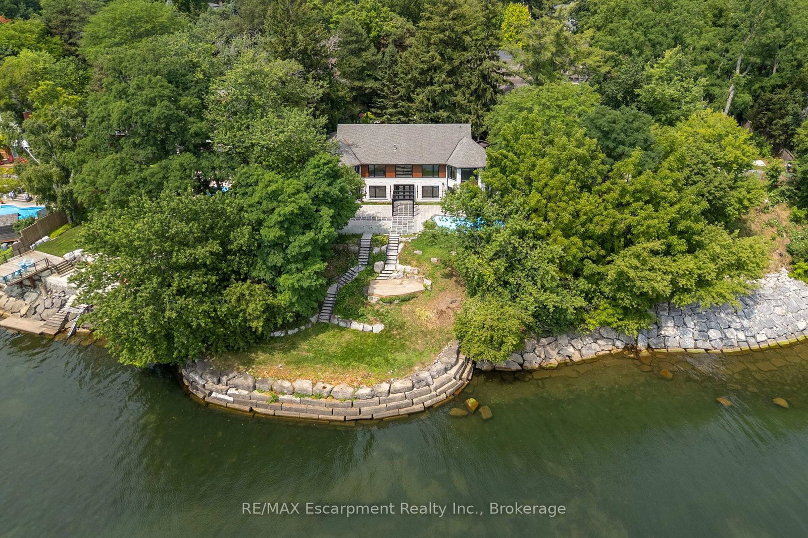 100 Appleby Place • Burlington, ON photo 49