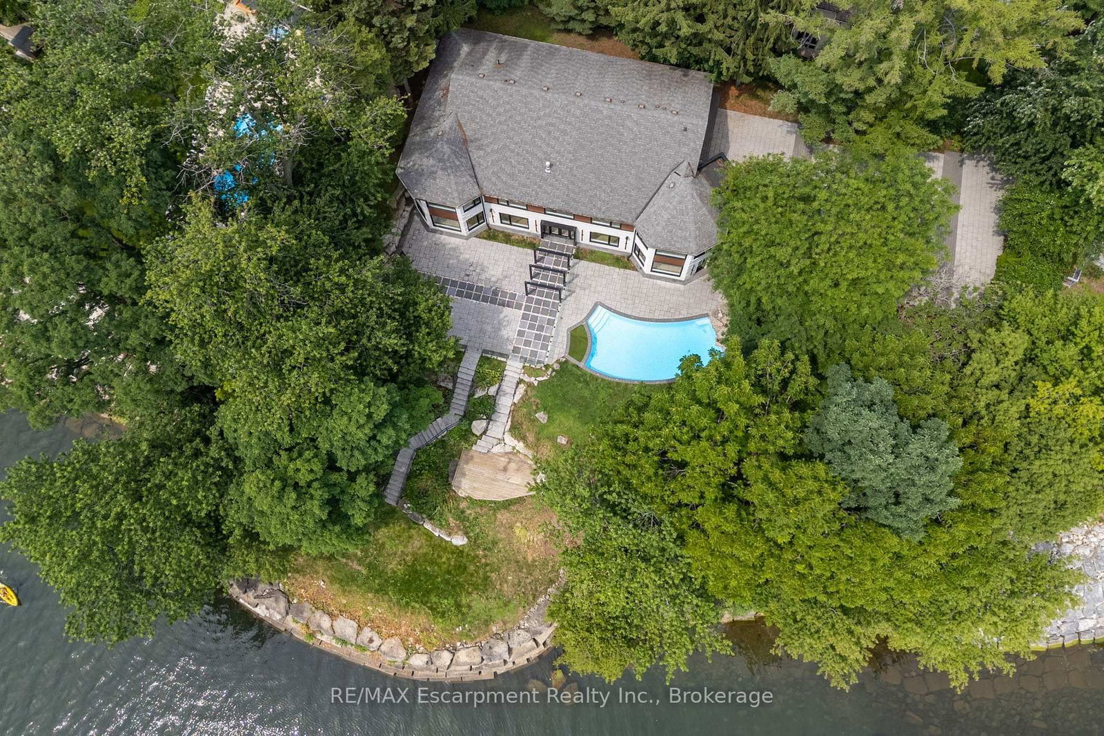 100 Appleby Place • Burlington, ON photo 50