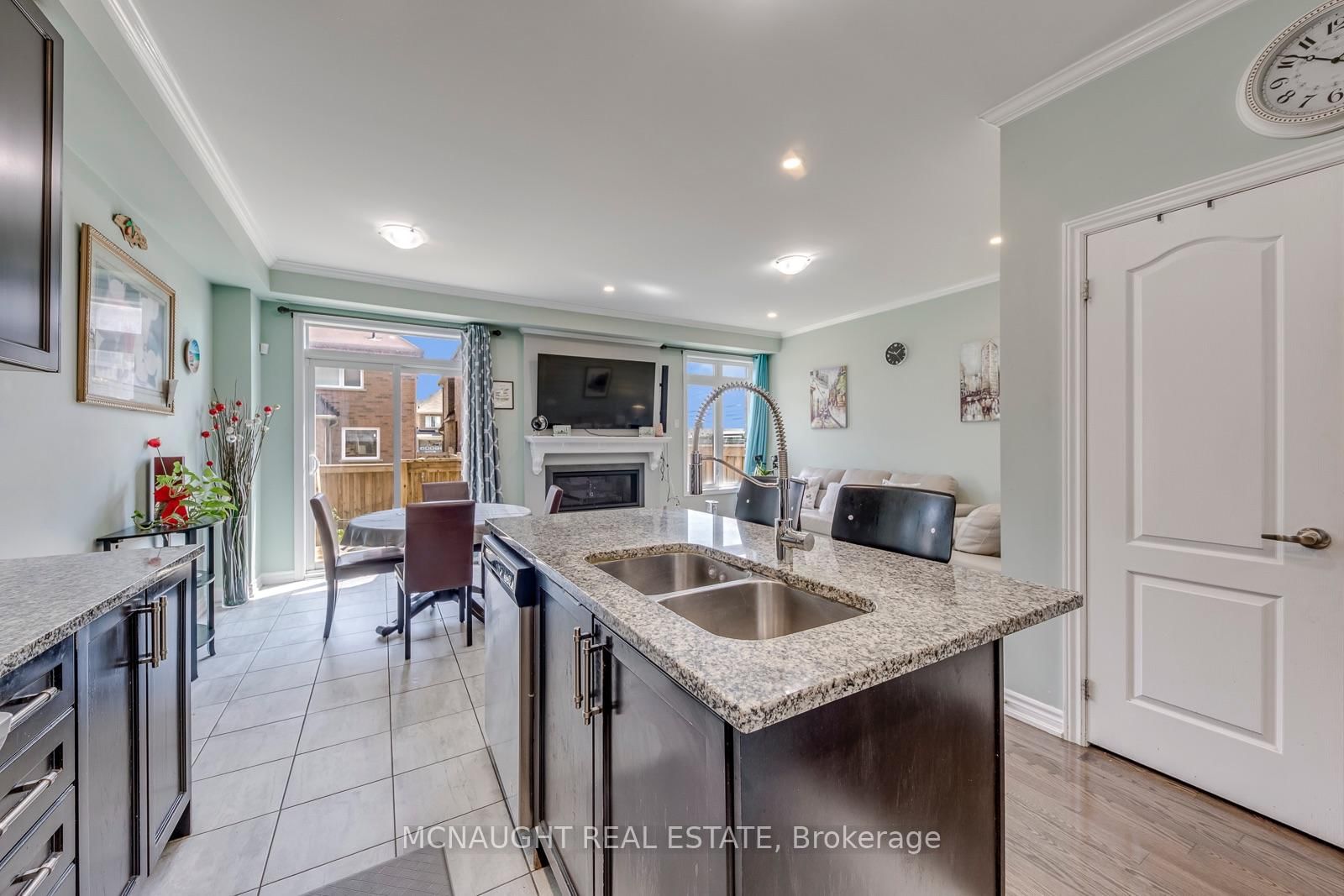 78 Folgate Crescent • Brampton, ON photo 11