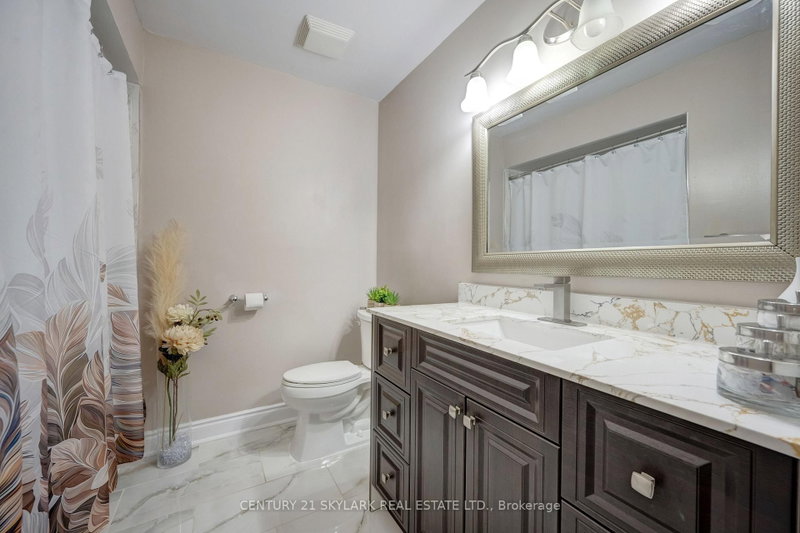 71 Abell Brampton,ON L6V 2W2 — Photo 13