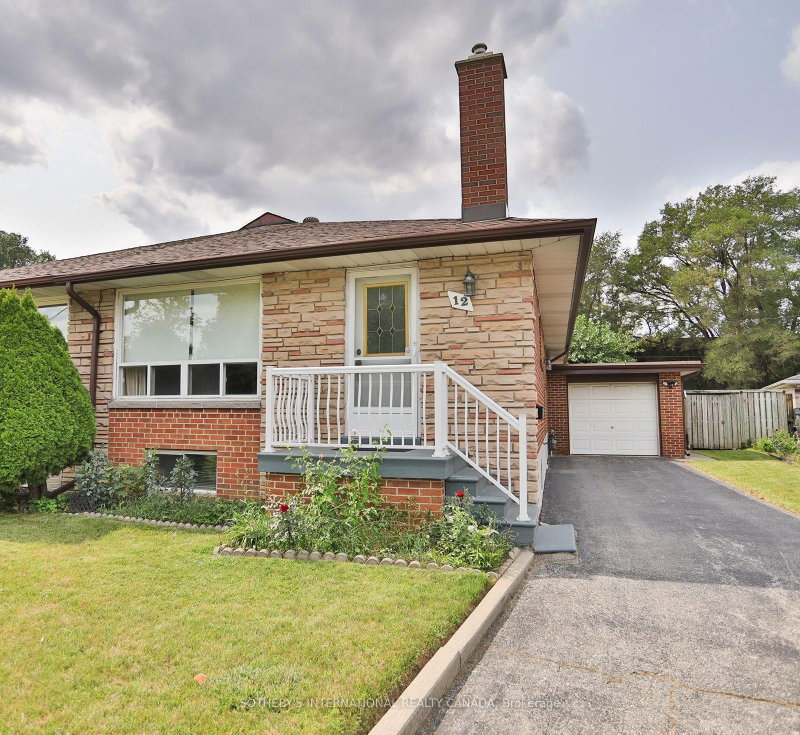 12 Waterbury Drive