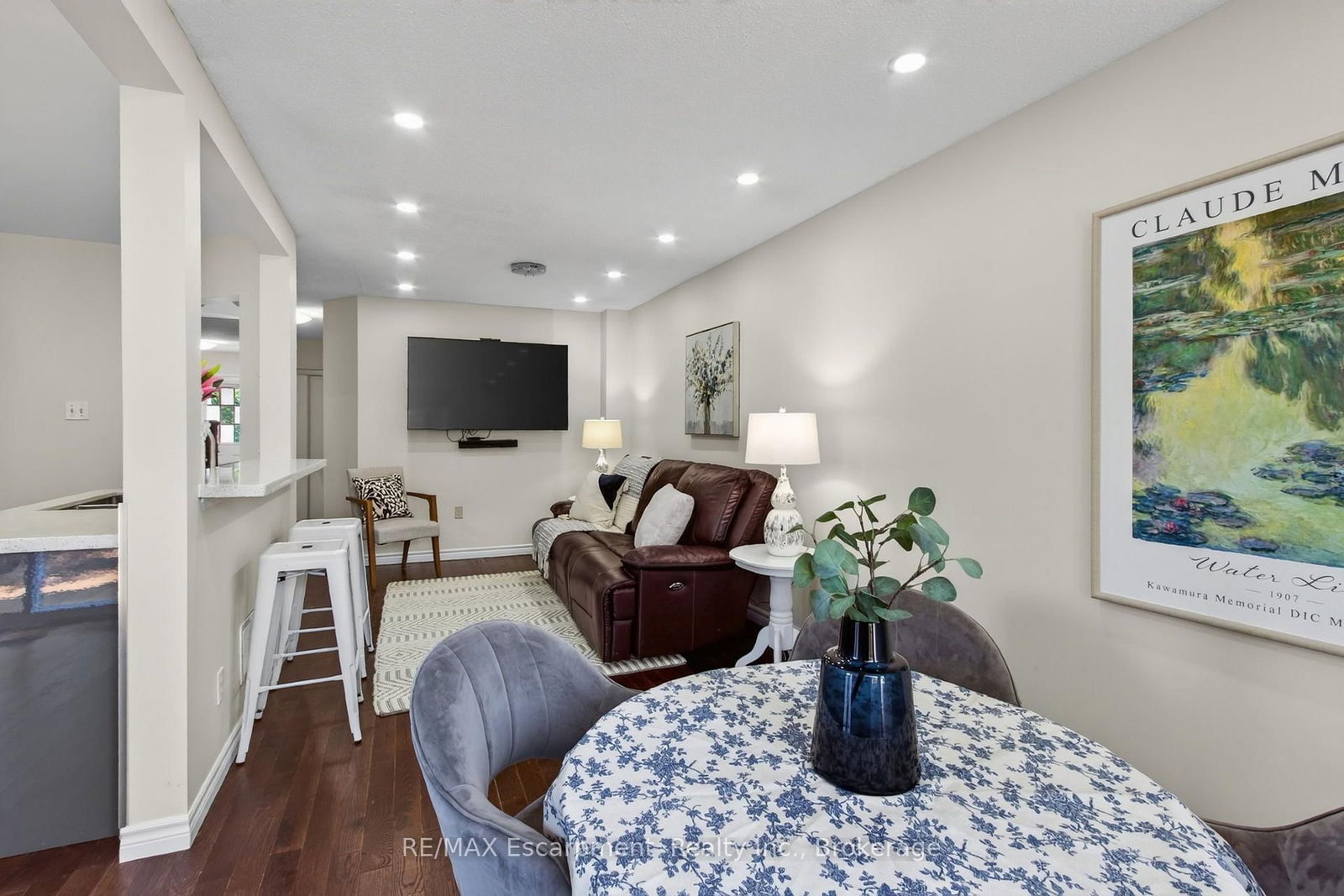 5143 Lampman Avenue • Burlington, ON photo 12