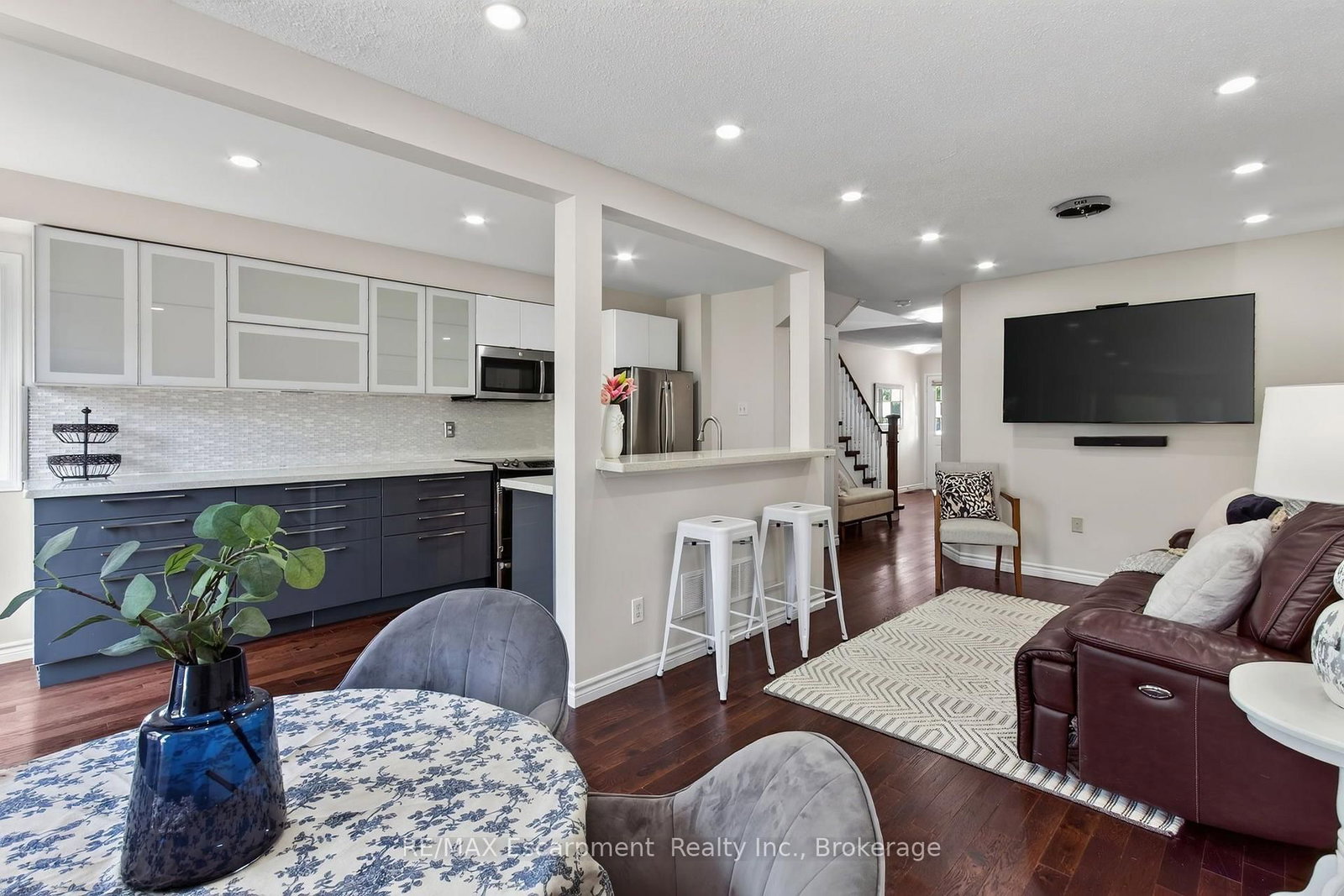 5143 Lampman Avenue • Burlington, ON photo 16
