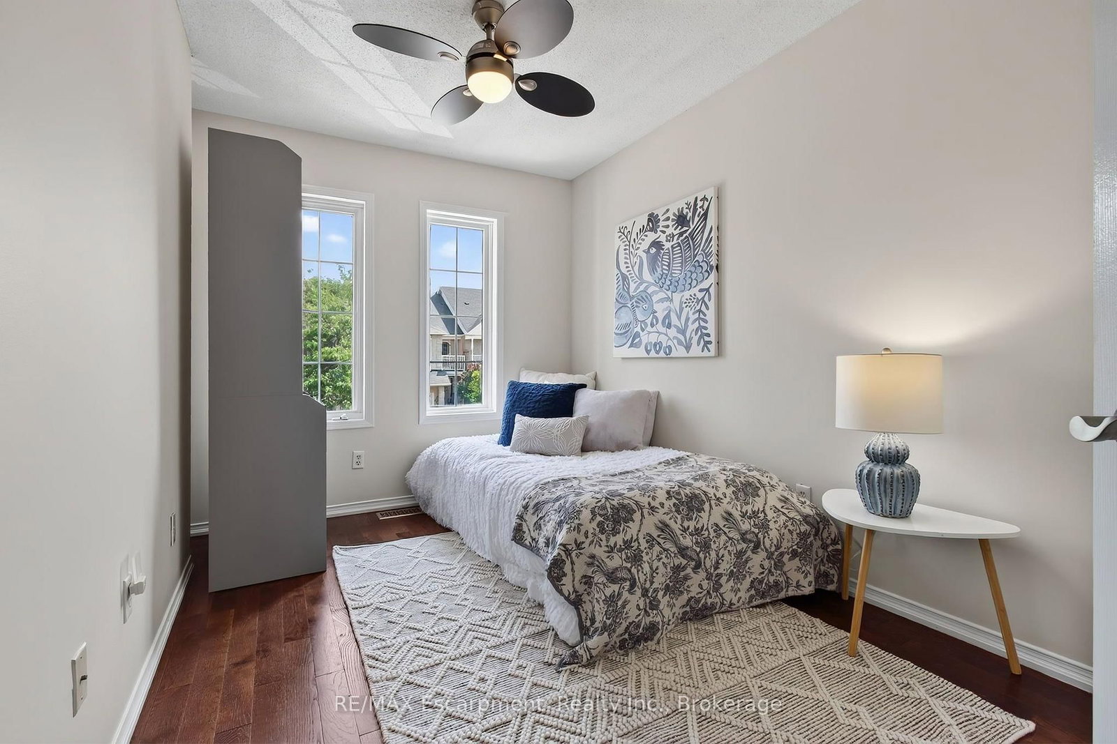 5143 Lampman Avenue • Burlington, ON photo 30