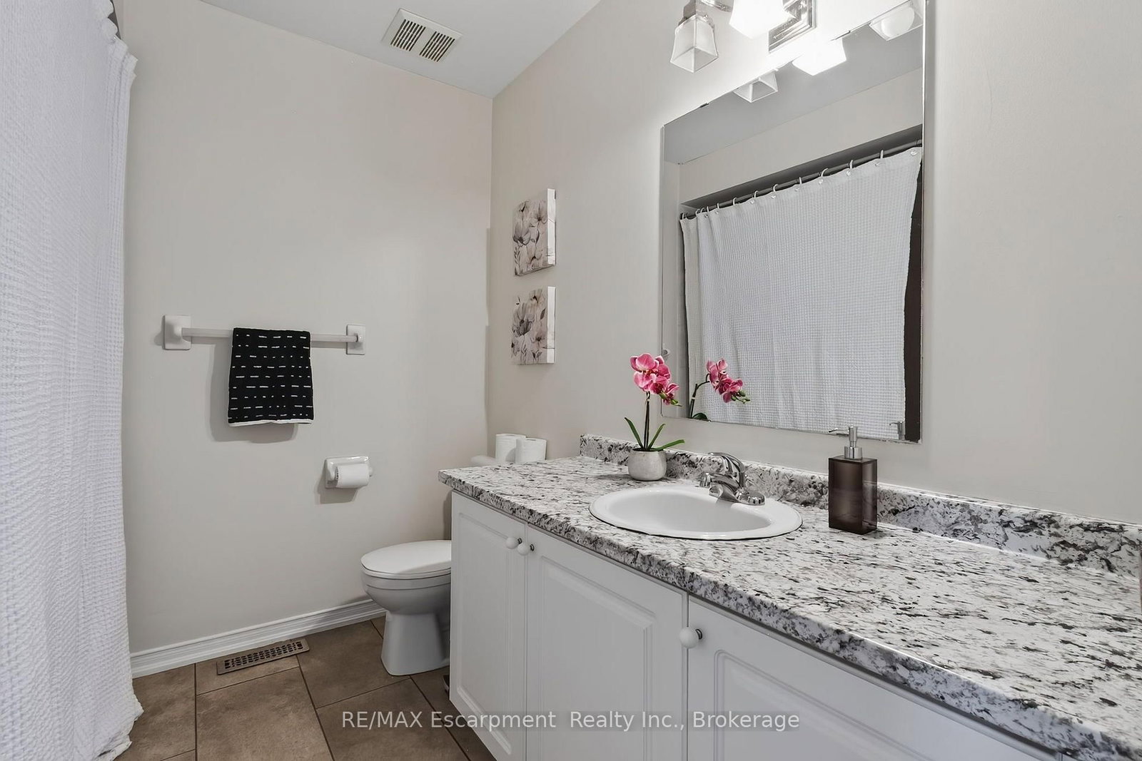 5143 Lampman Avenue • Burlington, ON photo 36
