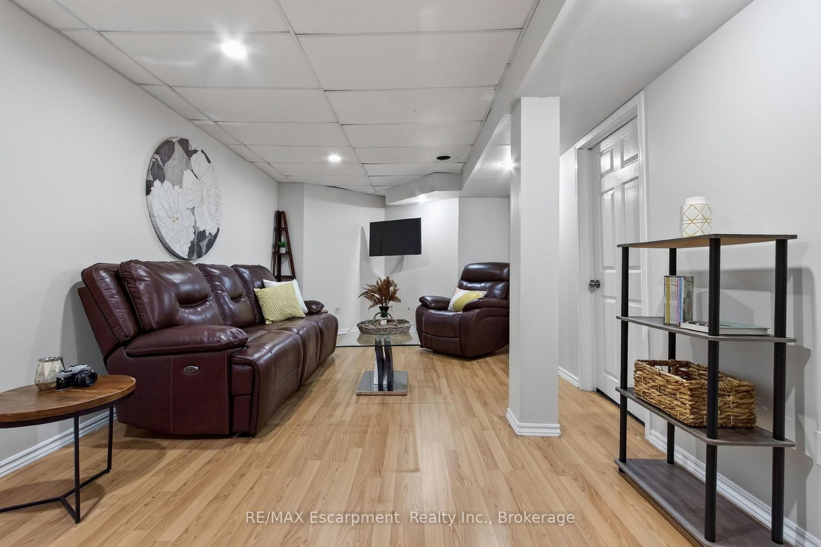 5143 Lampman Avenue • Burlington, ON photo 38