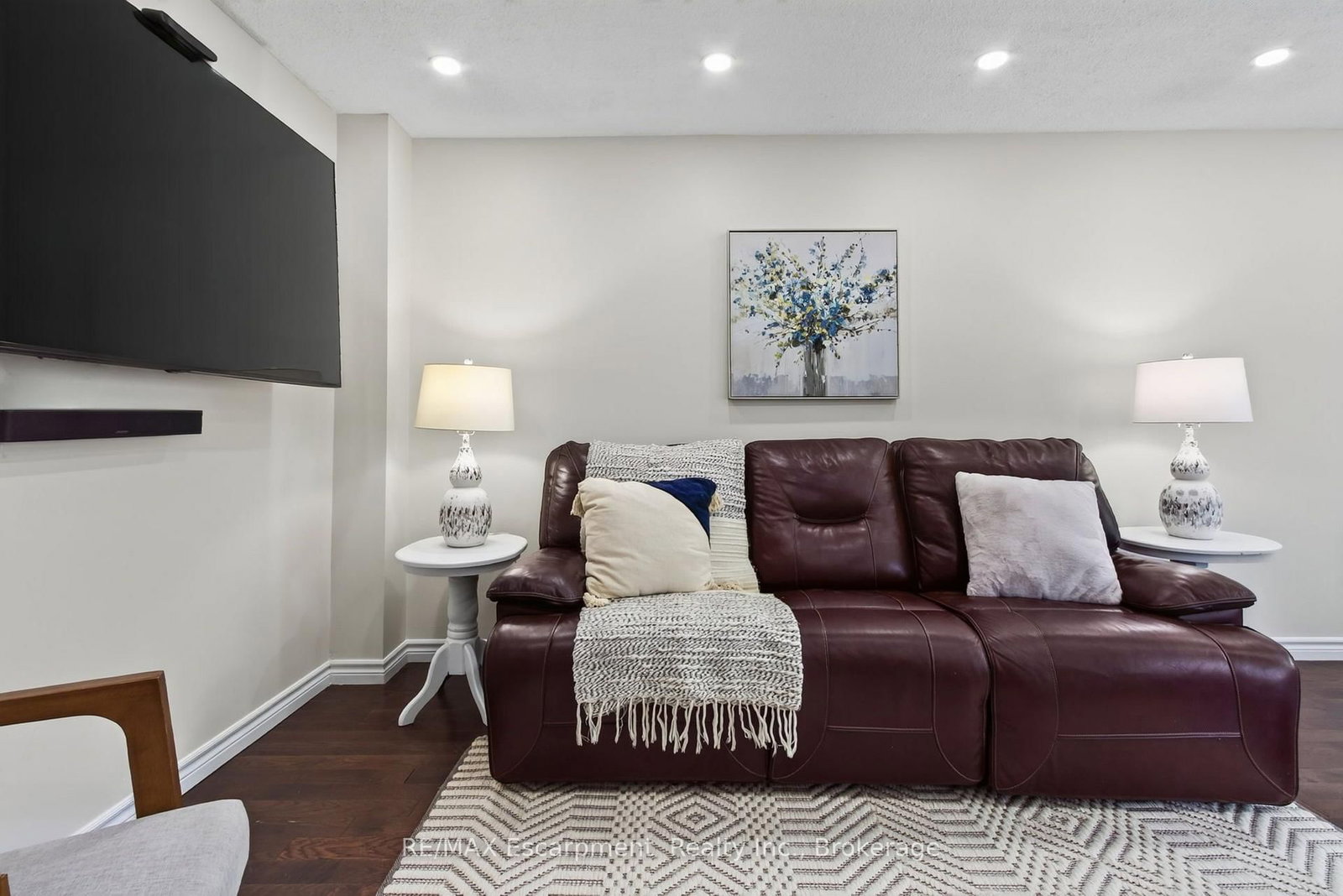 5143 Lampman Avenue • Burlington, ON photo 5