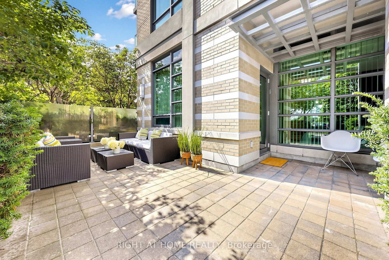 225 Sherway Gardens Road • #109 • Toronto, ON photo 32