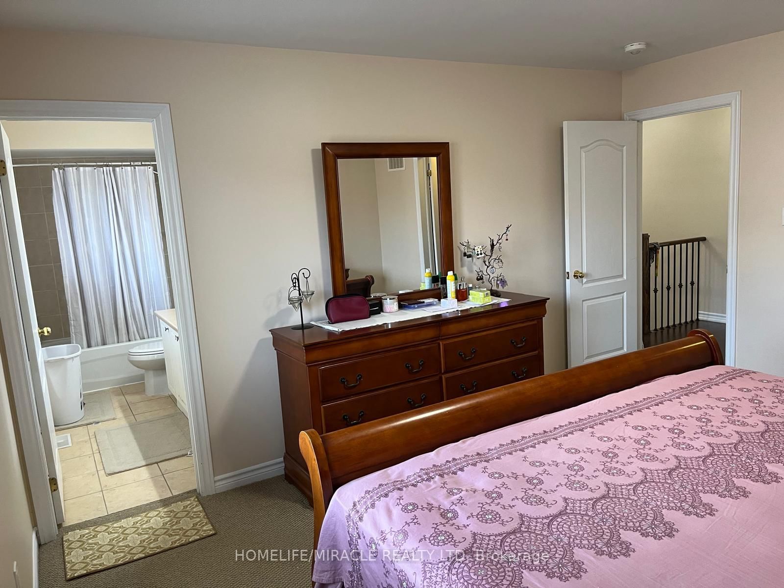 8 Sculptor Street • Brampton, ON photo 10