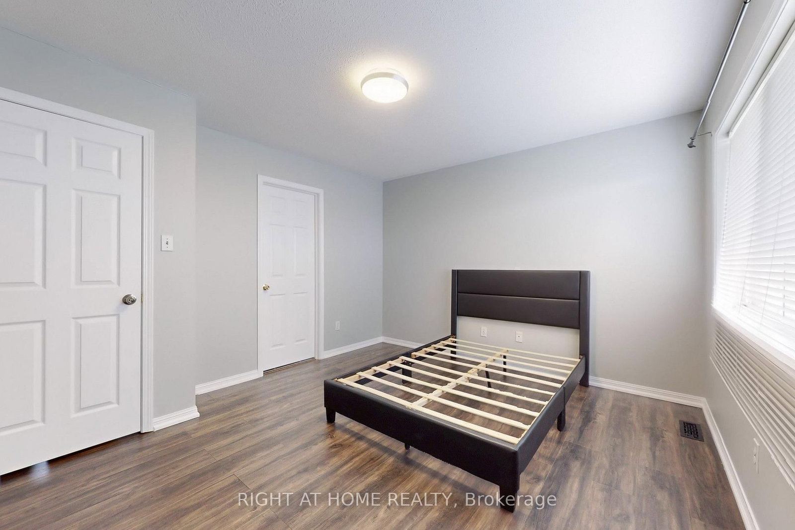 21 Dunlop Court • Brampton, ON photo 29