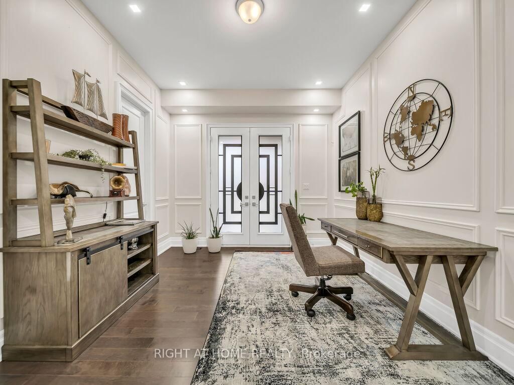 12 Hackwood Heights • Brampton, ON photo 10
