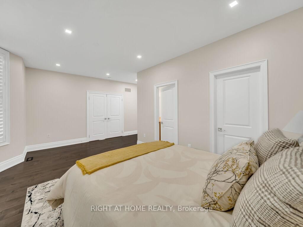 12 Hackwood Heights • Brampton, ON photo 38