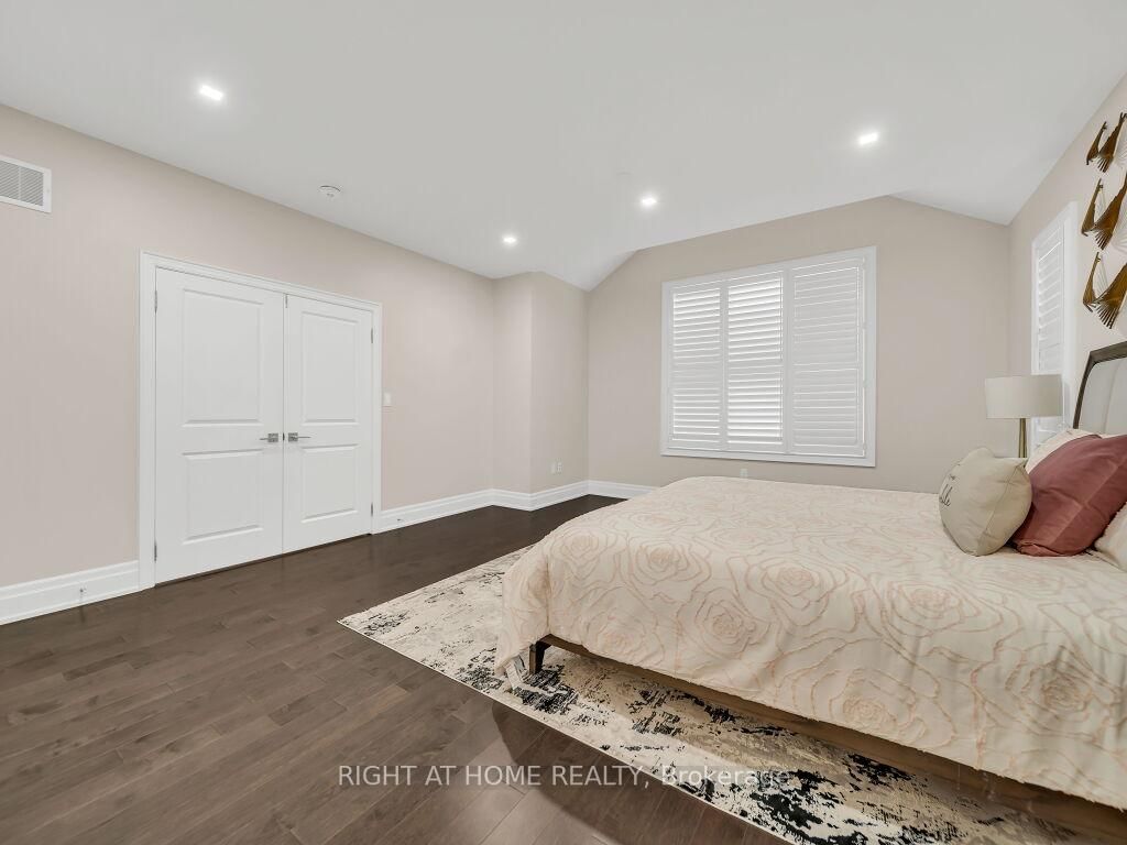 12 Hackwood Heights • Brampton, ON photo 42