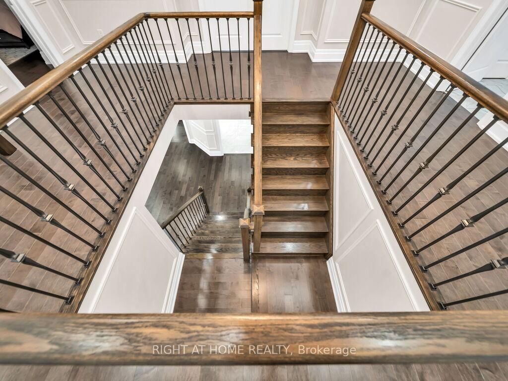 12 Hackwood Heights • Brampton, ON photo 44