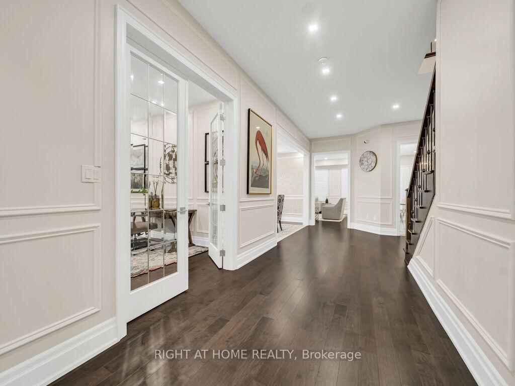 12 Hackwood Heights • Brampton, ON photo 9