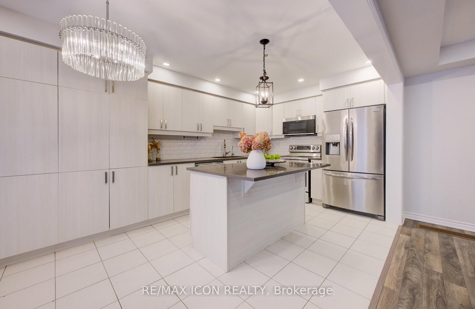 302 Jean Landing • Milton, ON photo 10