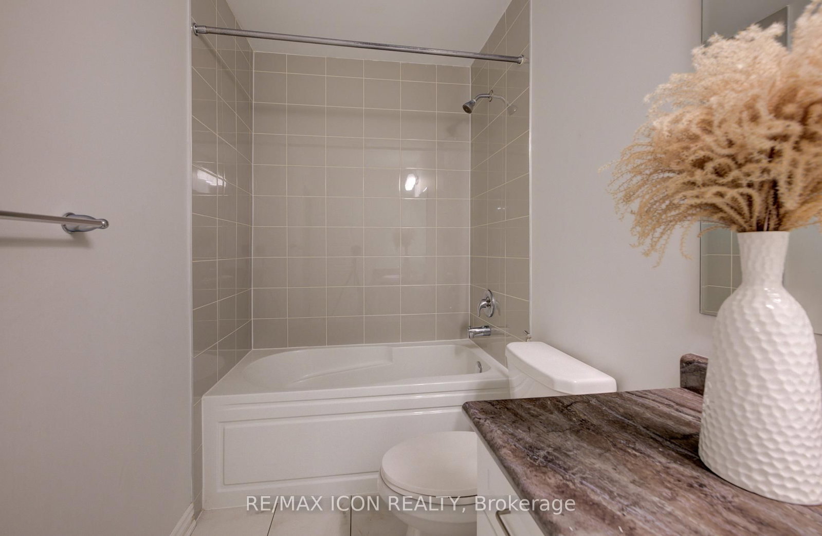 302 Jean Landing • Milton, ON photo 25