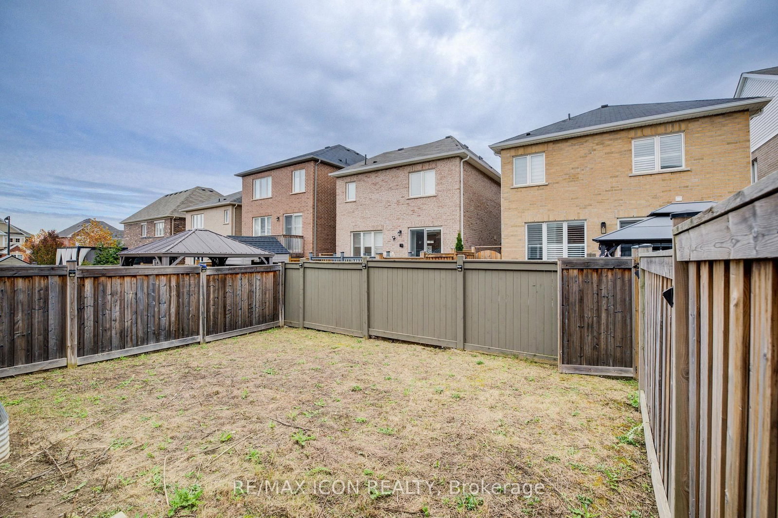 302 Jean Landing • Milton, ON photo 40