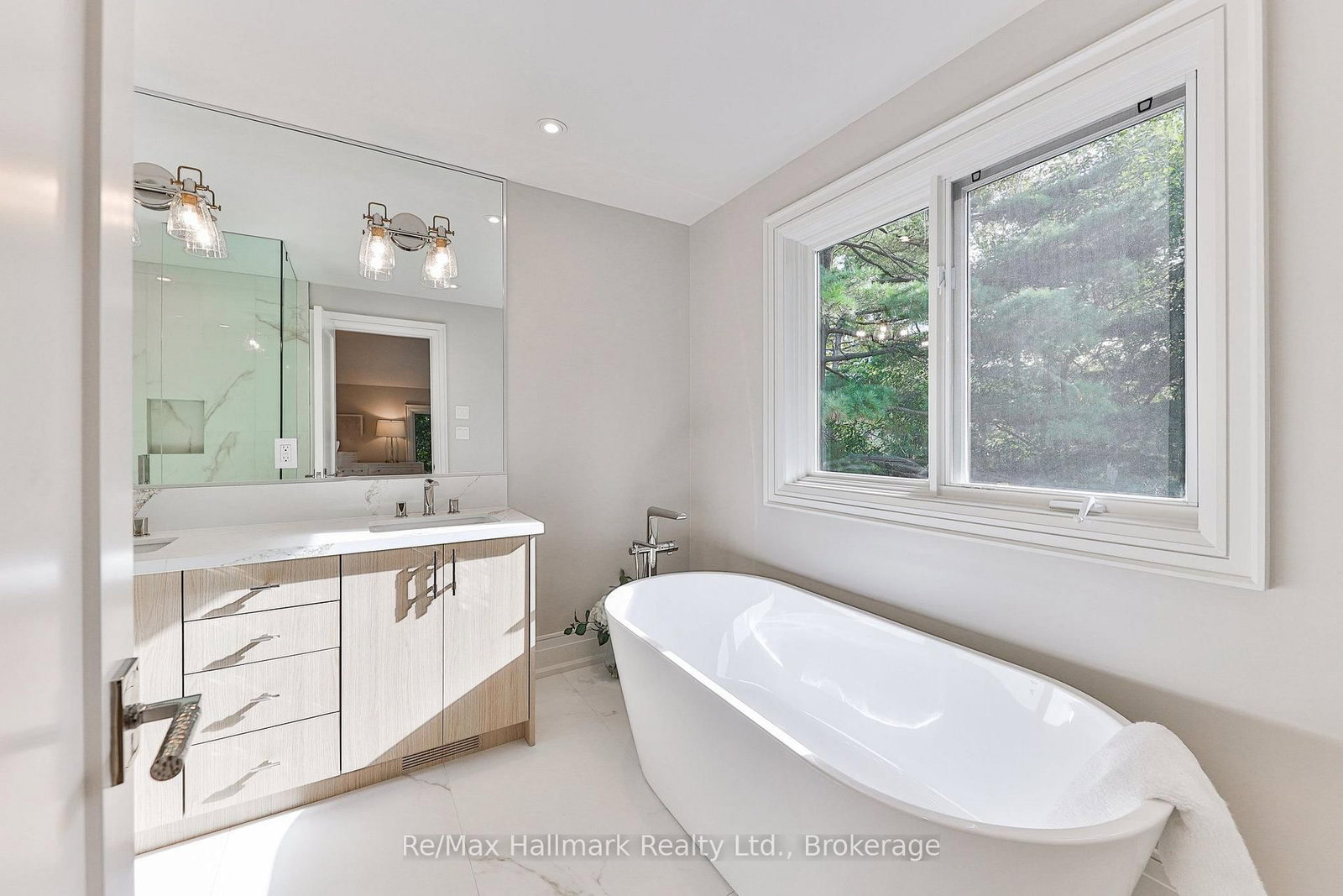 1310 Duncan Oakville,ON L6J 2P8 — Photo 24