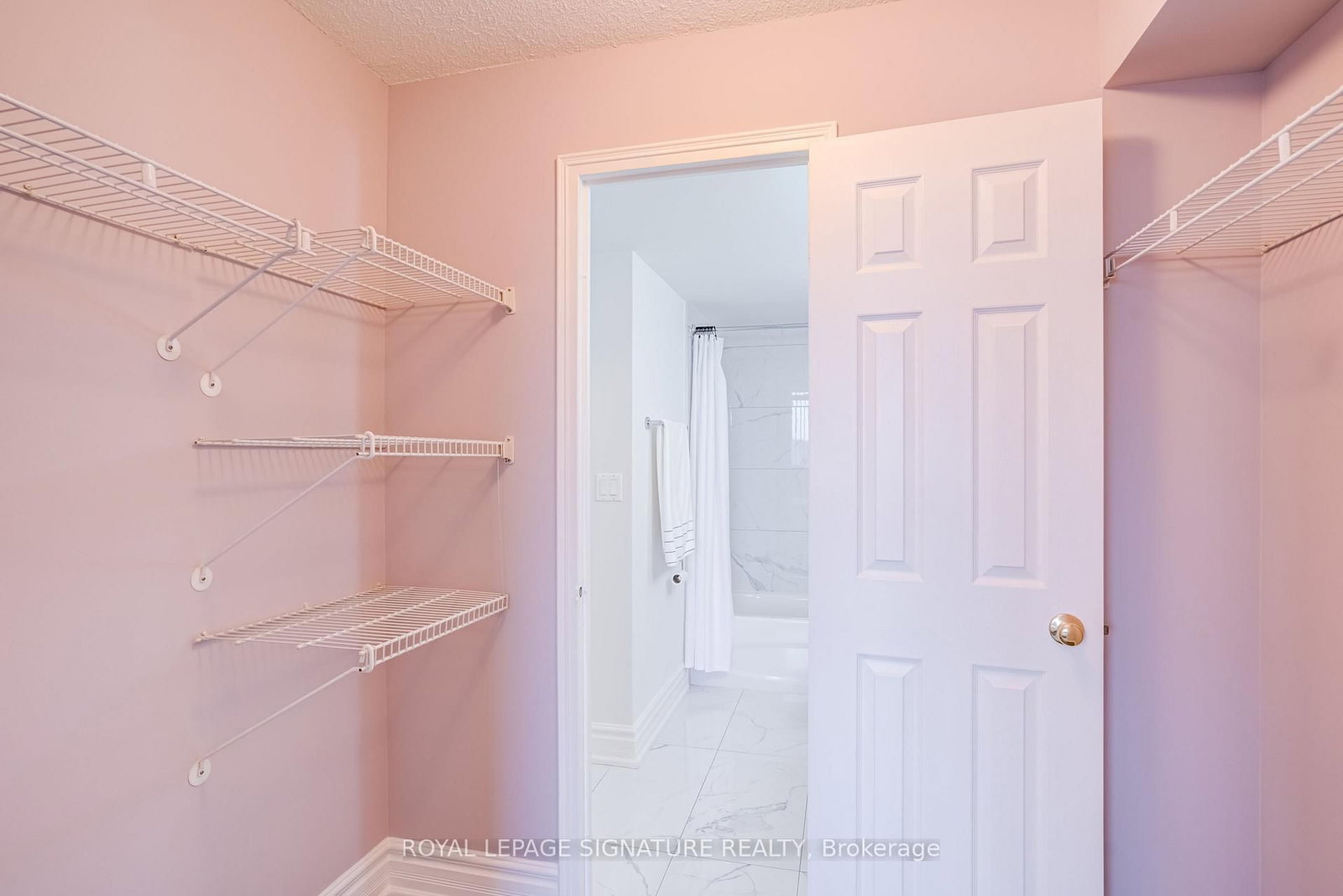 880 Dundas Street W • #405 • Mississauga, ON photo 32