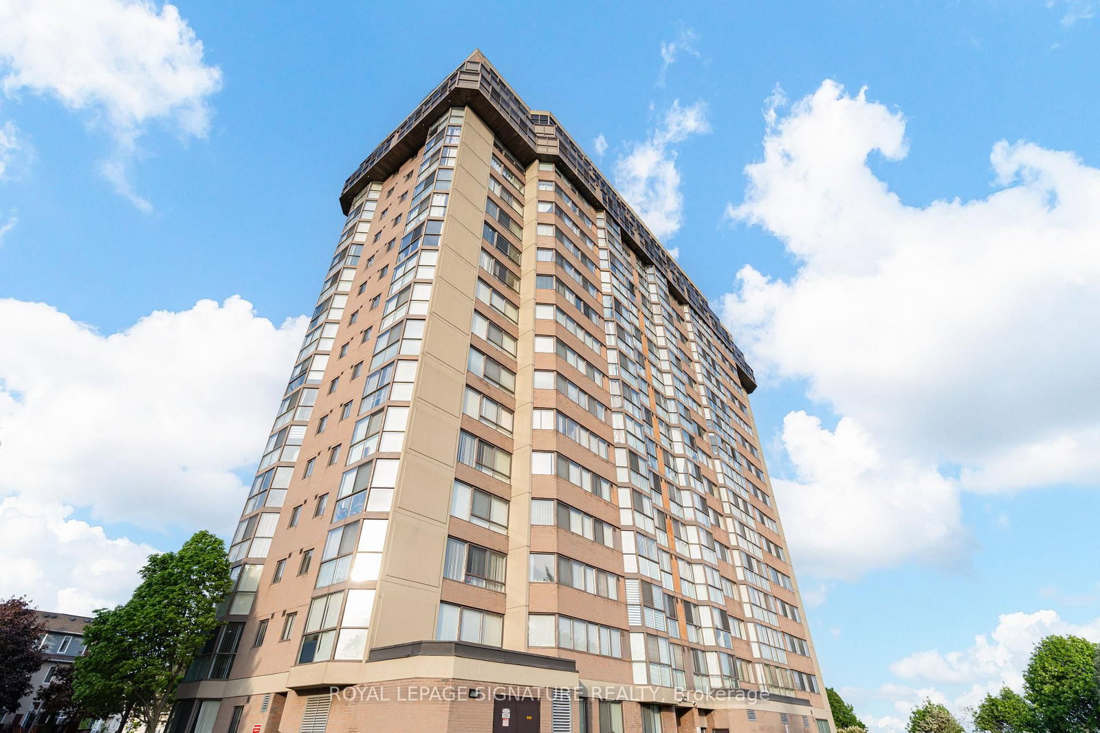 880 Dundas Street W • #405 • Mississauga, ON photo 38