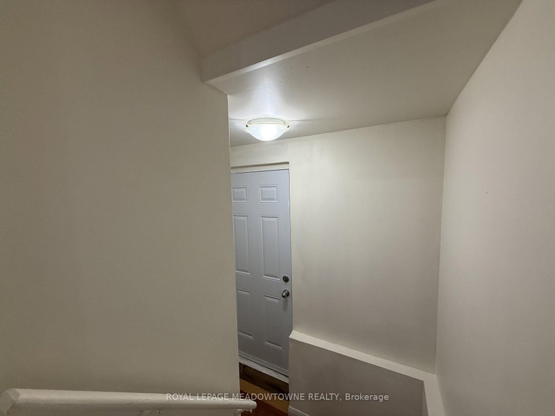 45 Bleasdale (Lower) Avenue