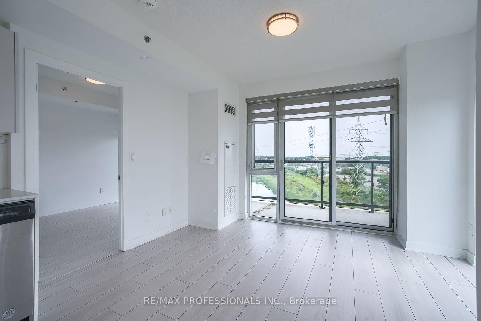 3200 Dakota Common • #B713 • Burlington, ON photo 12