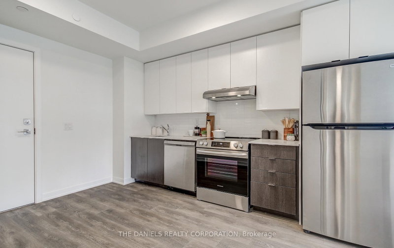 211 - 165 Canon Jackson Drive