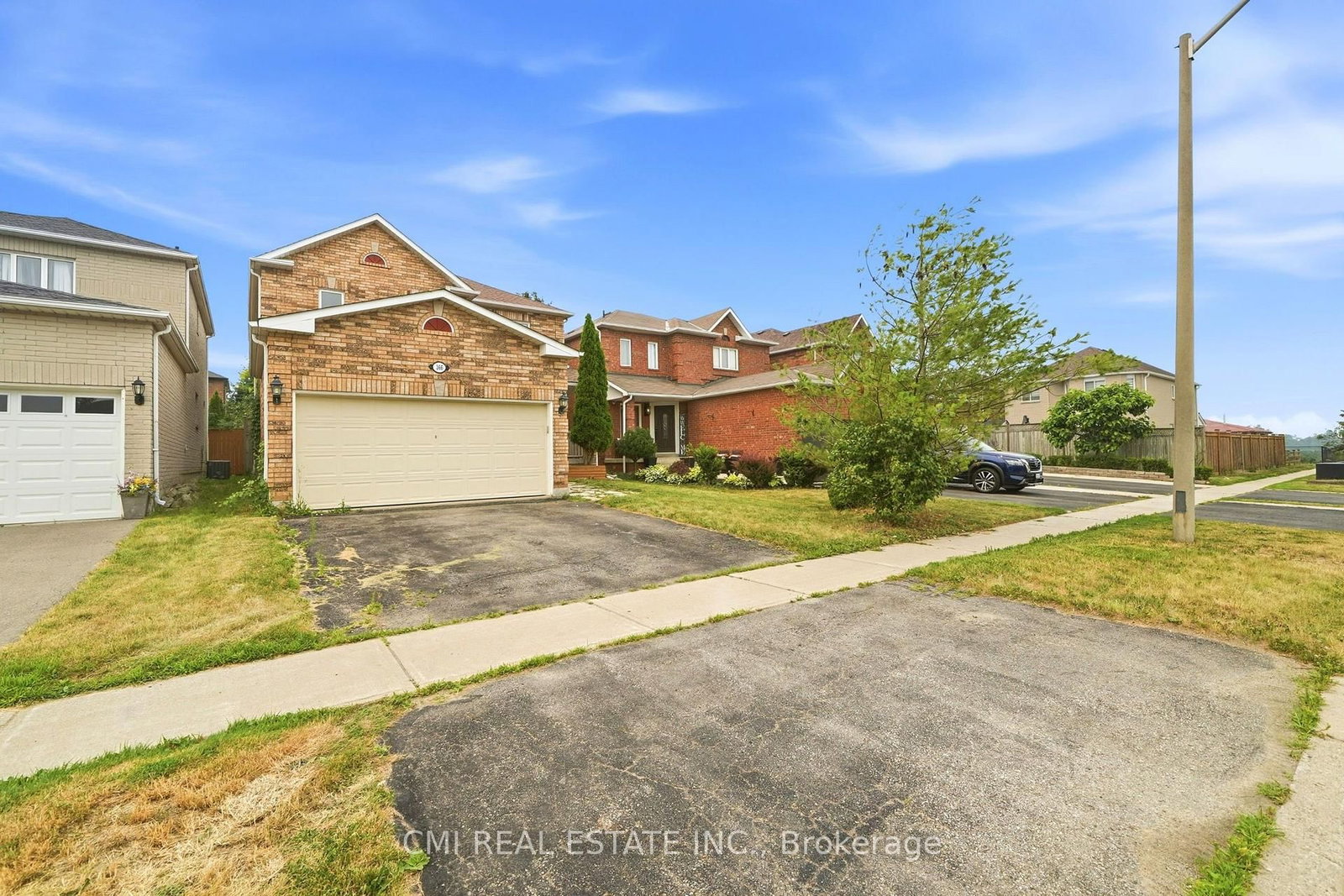 366 Marshall Crescent • Orangeville, ON photo 4