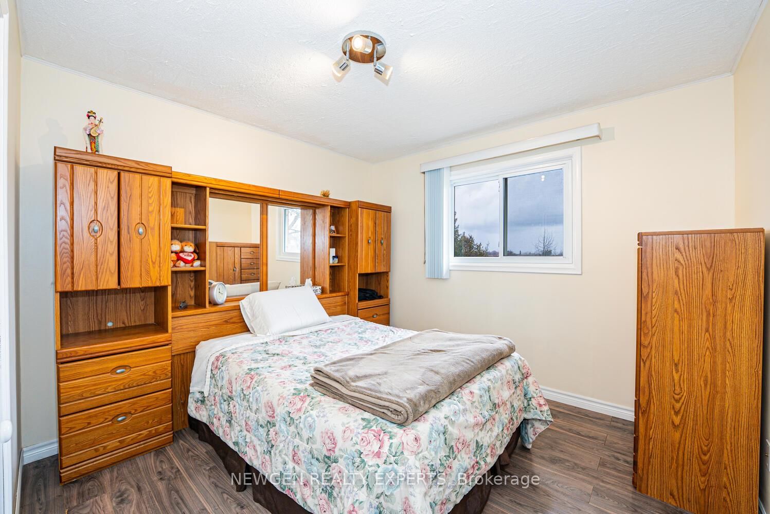 9049 DUBLIN Line • Halton Hills, ON photo 20