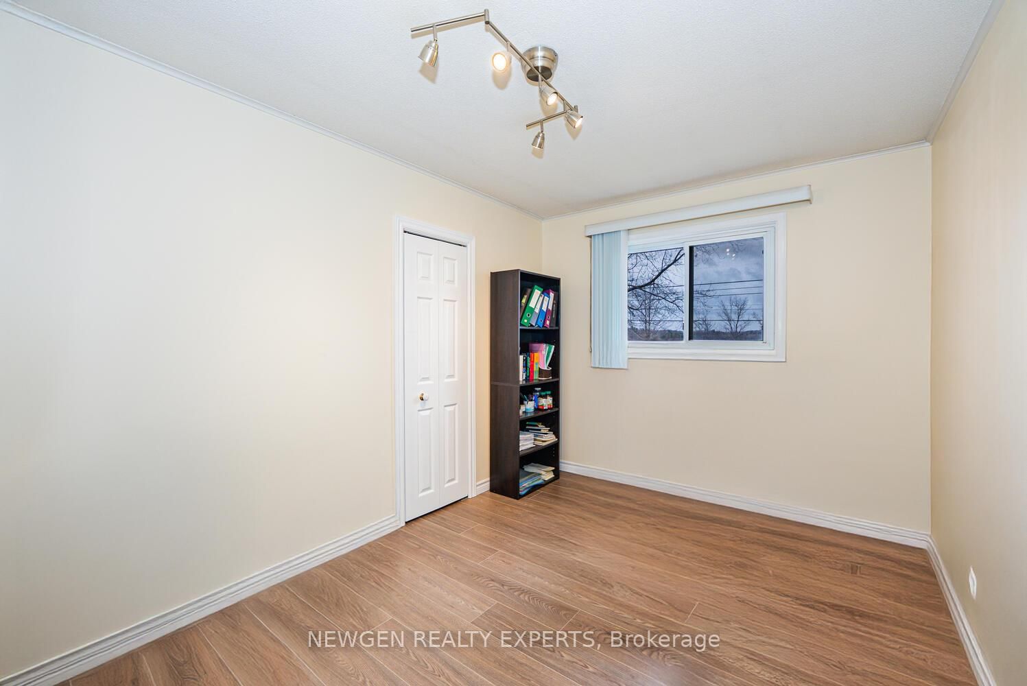 9049 DUBLIN Line • Halton Hills, ON photo 22