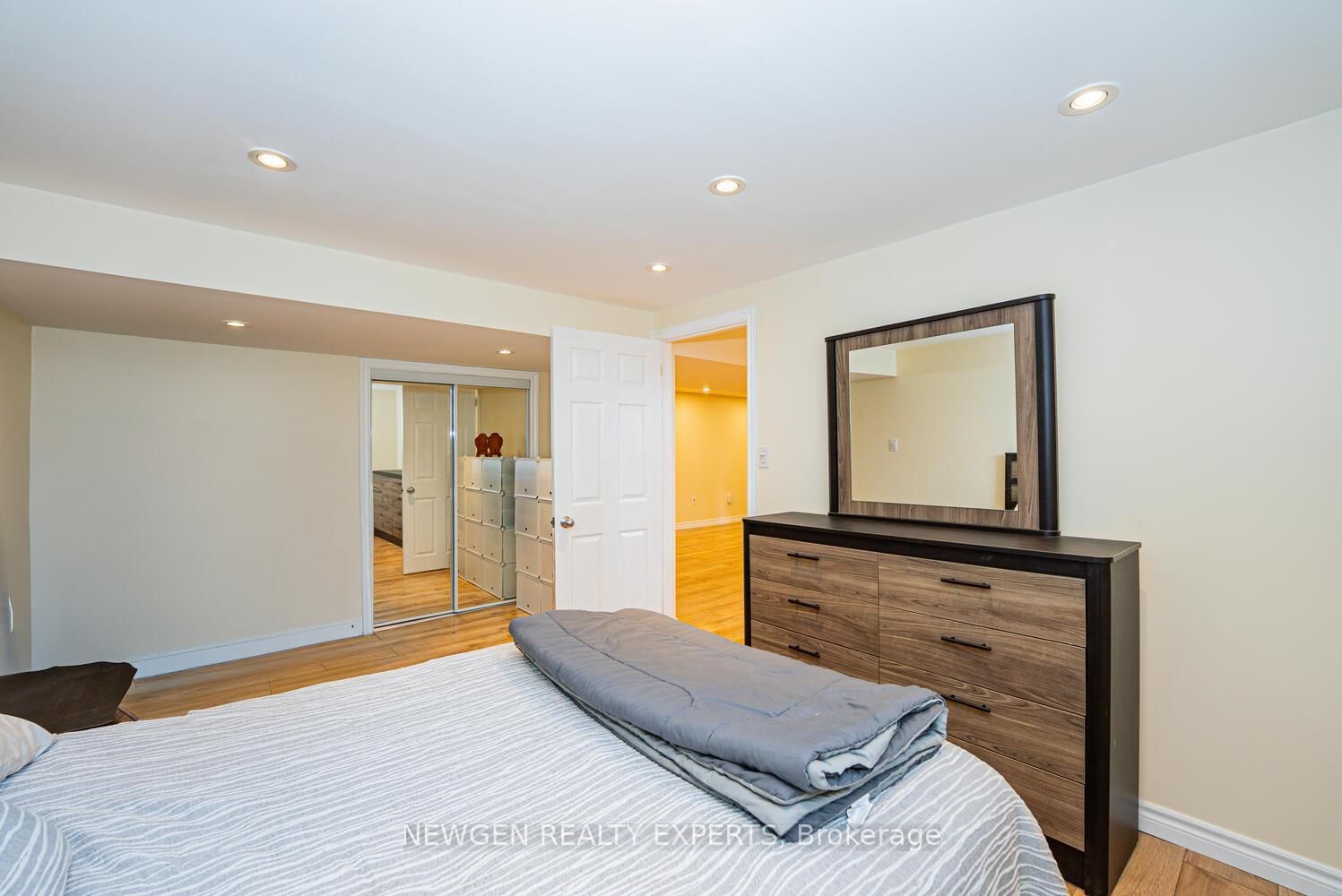 9049 DUBLIN Line • Halton Hills, ON photo 34