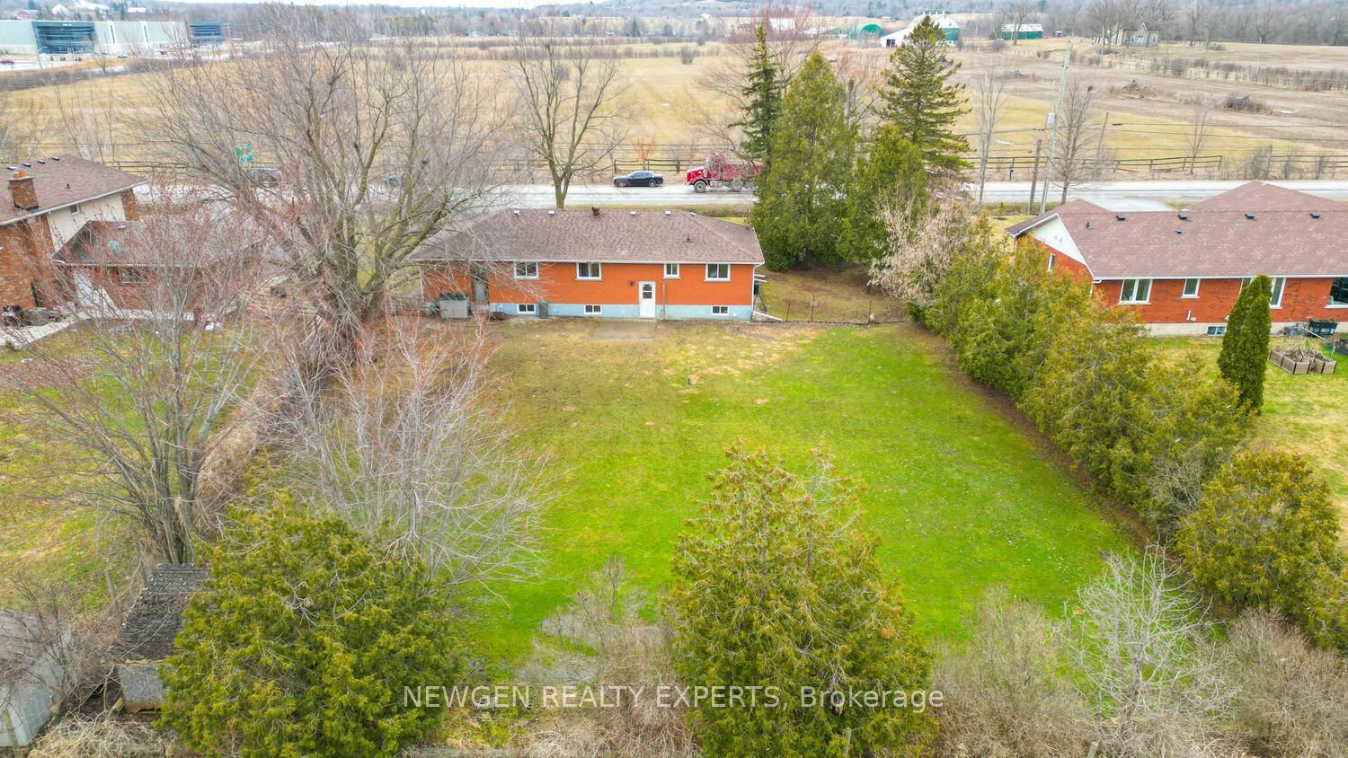 9049 DUBLIN Line • Halton Hills, ON photo 40
