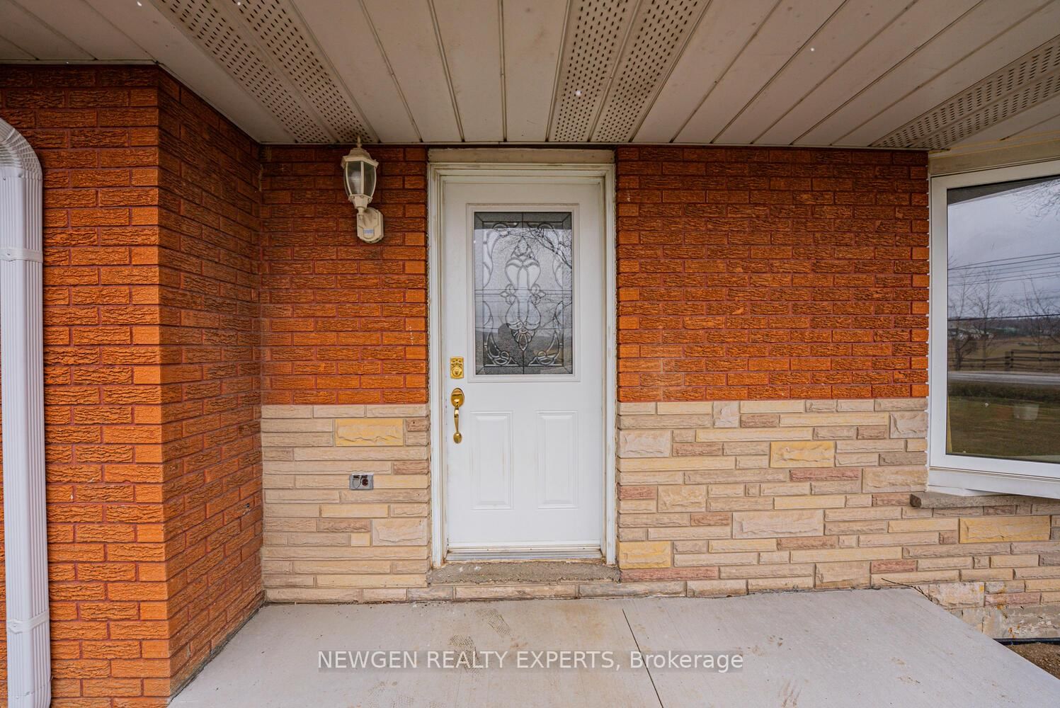 9049 DUBLIN Line • Halton Hills, ON photo 5