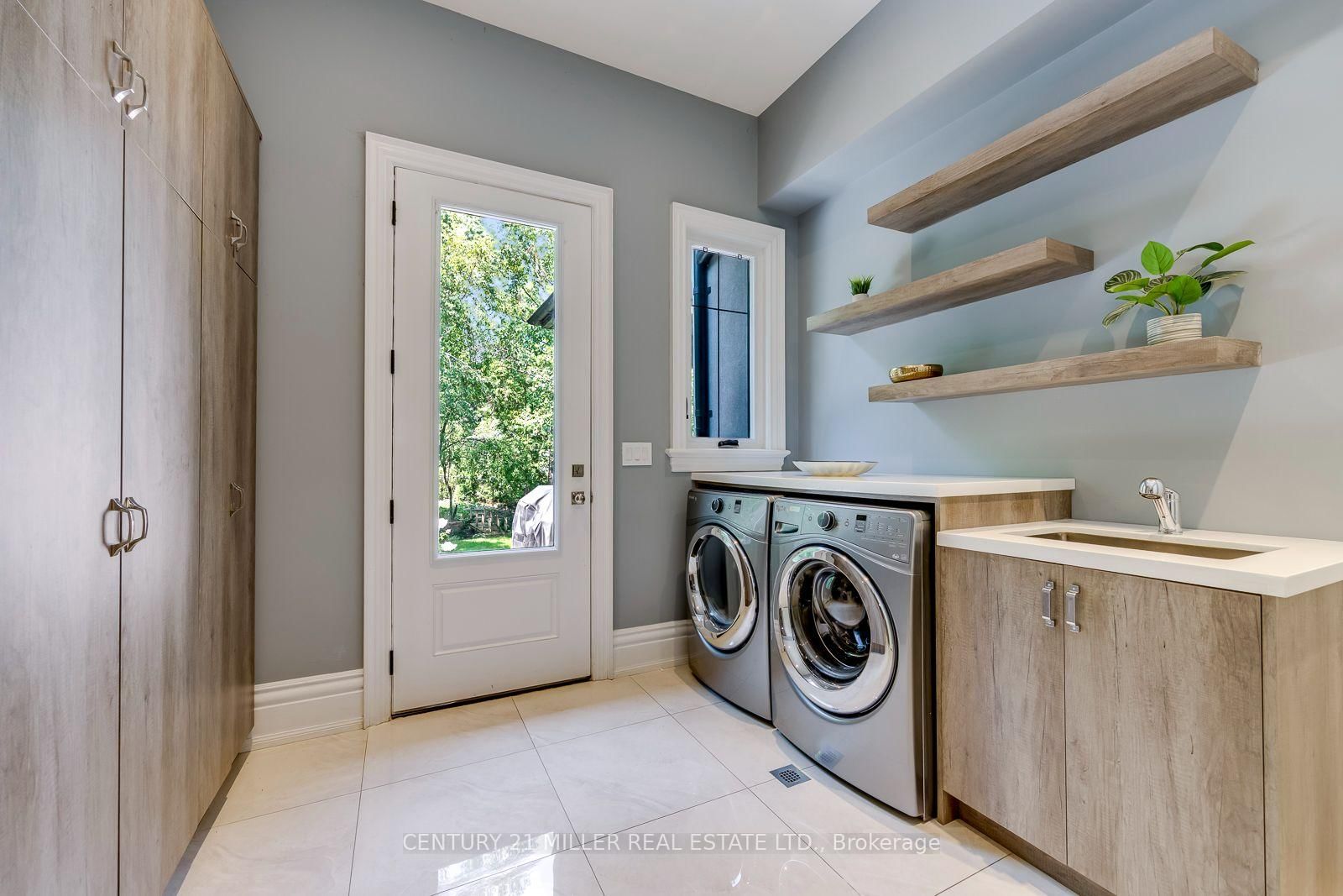 1399 WILLOWDOWN Road • Oakville, ON photo 20