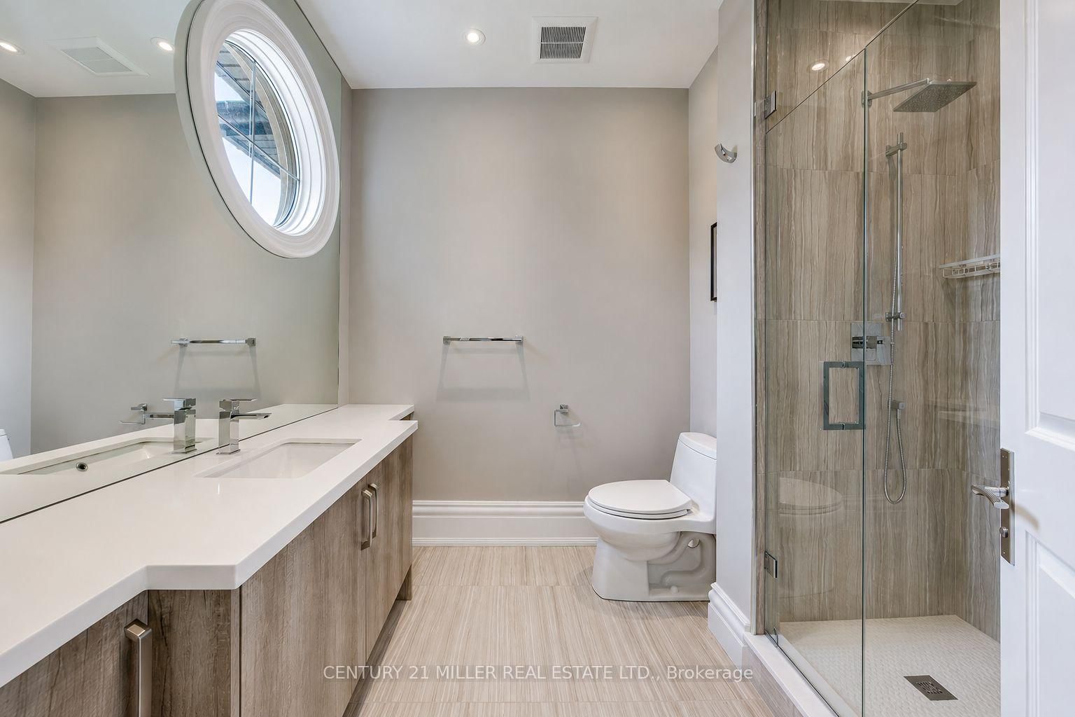 1399 WILLOWDOWN Road • Oakville, ON photo 29