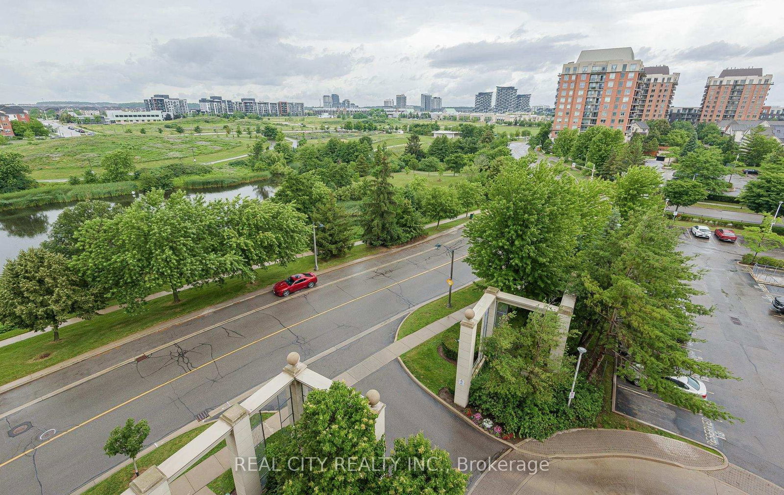 2325 Central Park Oakville,ON L6H 0E2 — Photo 15
