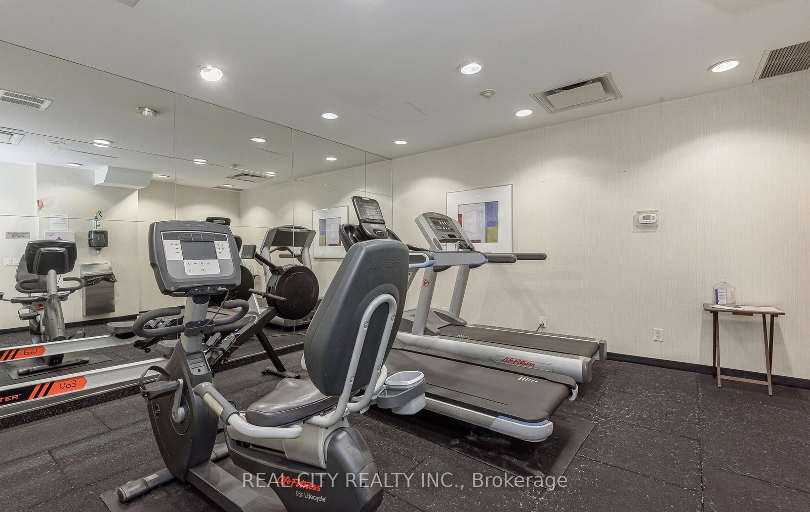 2325 Central Park Oakville,ON L6H 0E2 — Photo 25