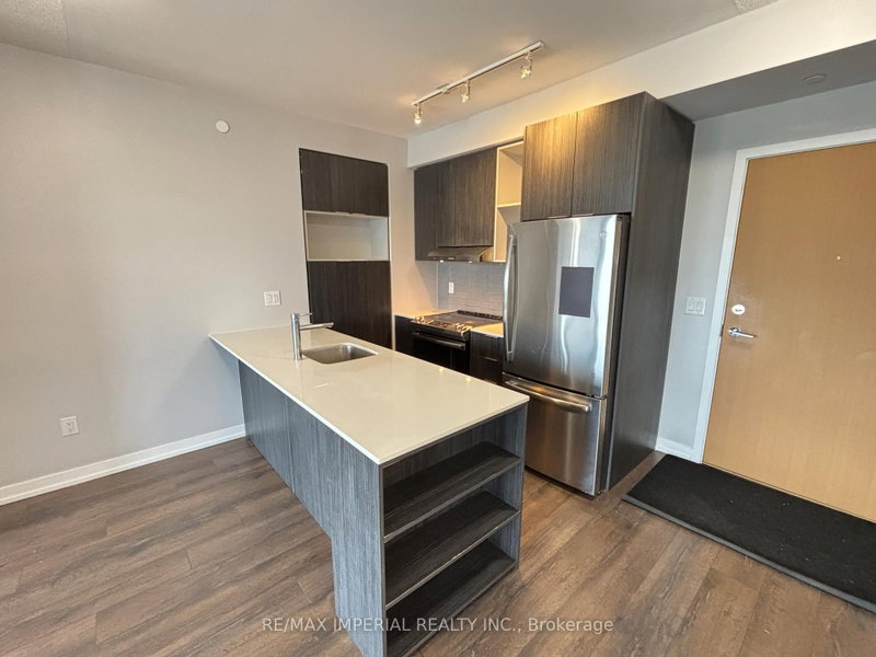 1212 - 2520 eglinton Avenue W