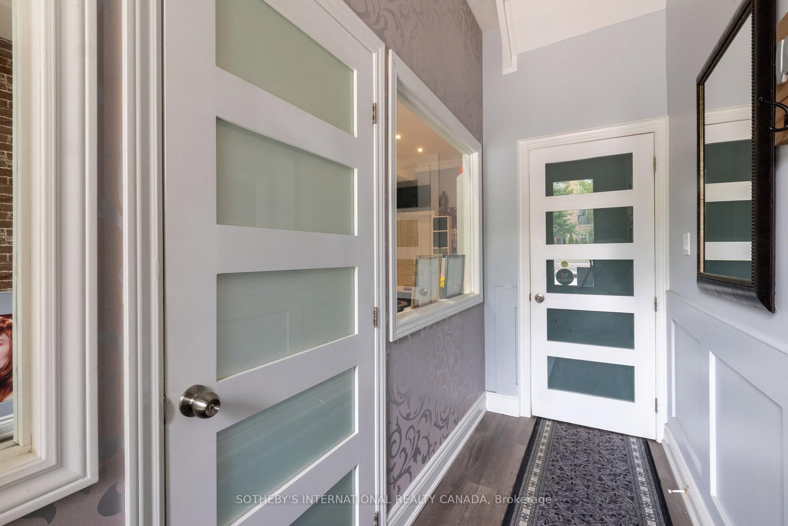 960A The Queensway • Toronto, ON photo 33